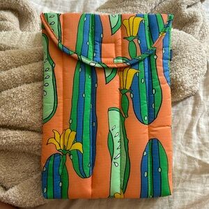 BAGGU Puffy Laptop Sleeve